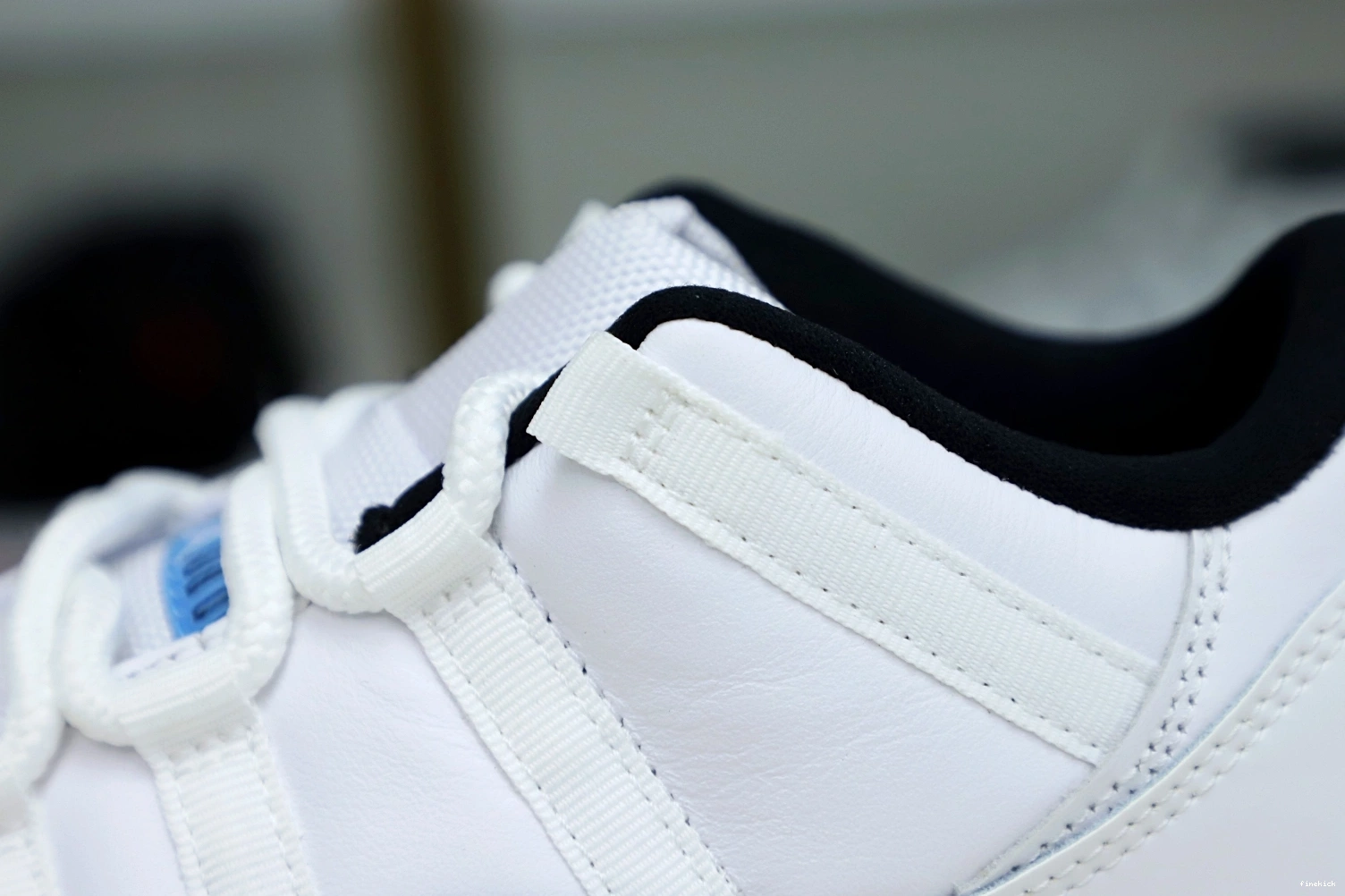 JORDAN LEGEND RETRO AIR BLUE LOW 11 1009
